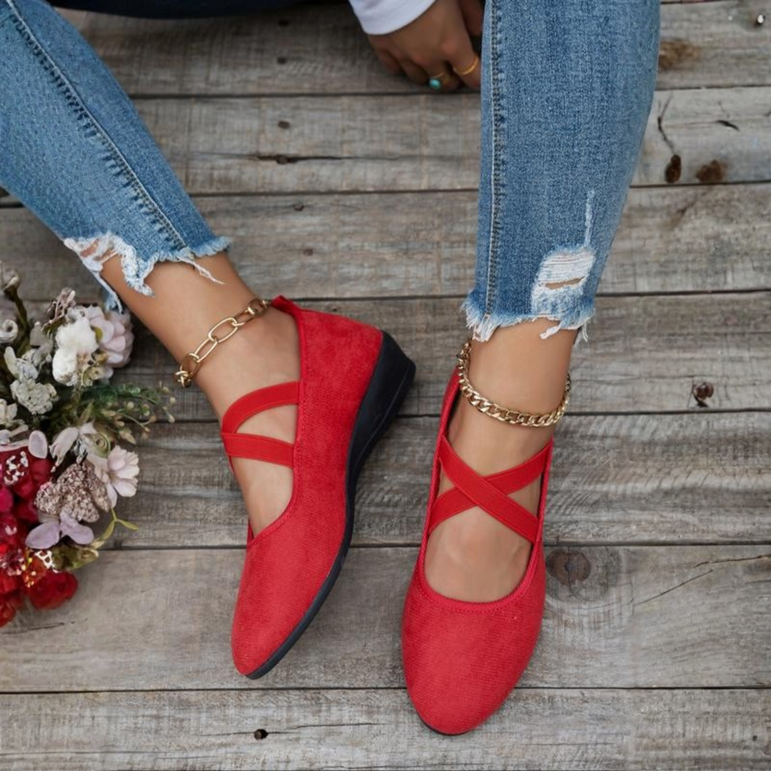 Angel | Comfortable closed-toe wedge-heeled slip-on shoes