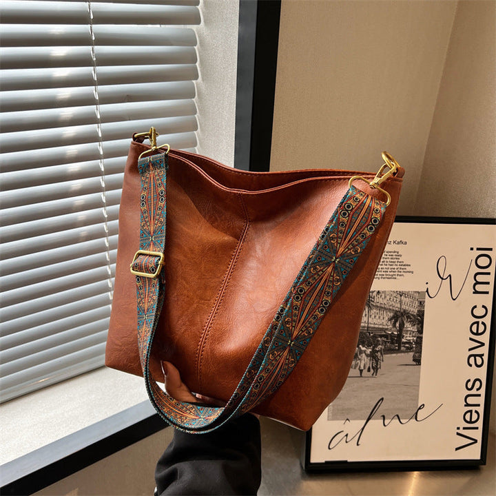 West & Co® | ELEGANT VINTAGE HANDBAG