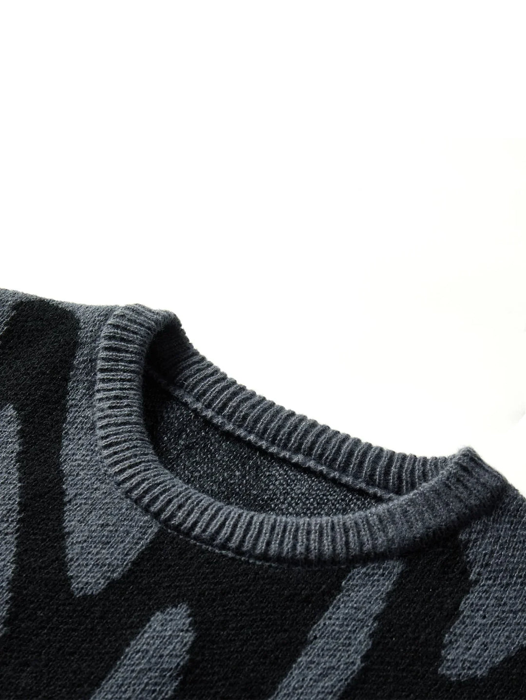 James | Fashionable Men's Sweater