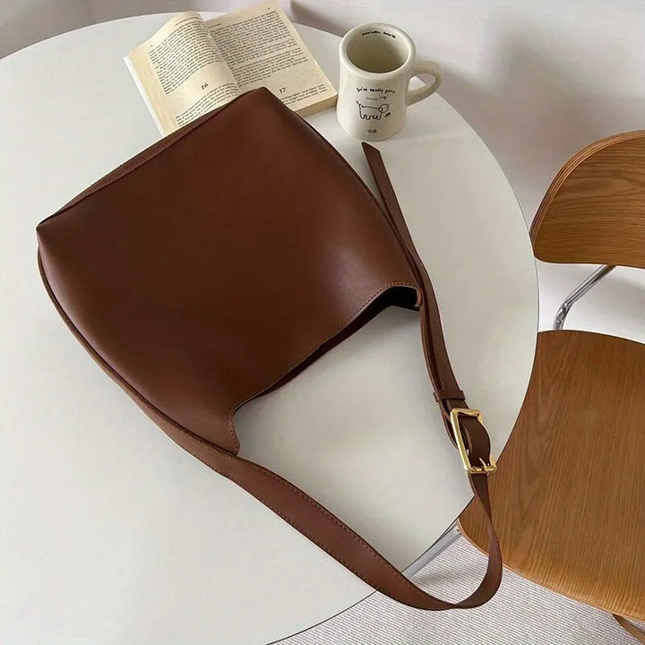 West & Co® | ELEGANT LEATHER SHOULDER BAG